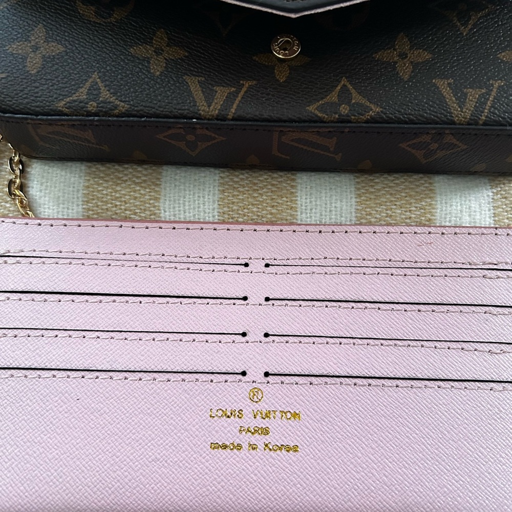 Brown Monogram Bag - Picture 10 of 13